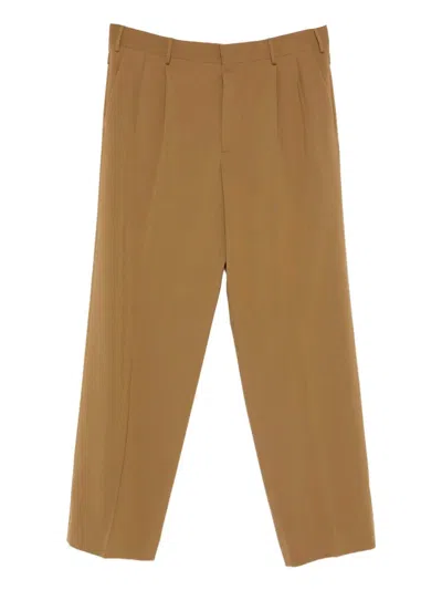Cellar Door Trousers With Pleated Front And Pockets In Brown