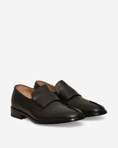 Mm6 Maison Margiela Split-toe Loafers In Black Calf Leather In Black