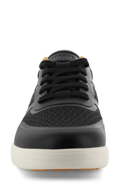 Strive Dash Sneaker In Black