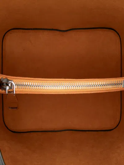 Pre-owned Louis Vuitton 2018 Epi Neonoe Mm Bucket Bag In Black