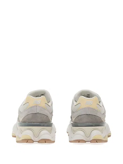 9060 网面运动鞋