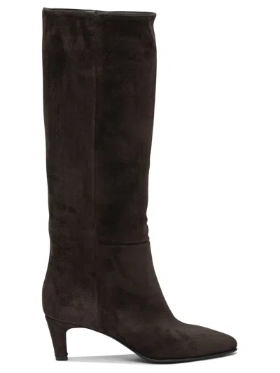 Strategia Boots