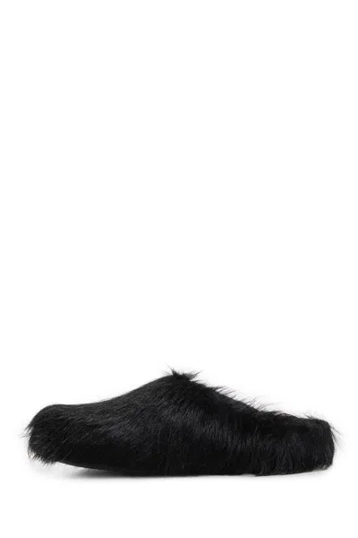 Marni Long-hair Calfskin Fussbett Sabot In Black