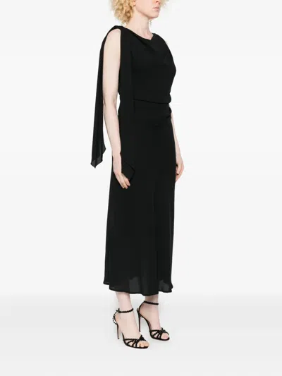 垂坠领中长连衣裙