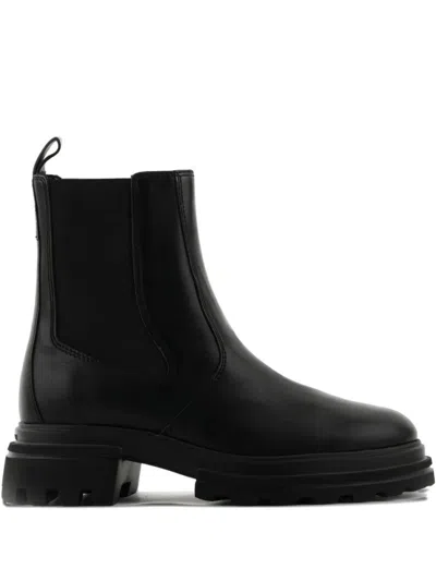 Hogan H674 Ankle Boot With Elastic Inserts And Robust Sole In Black