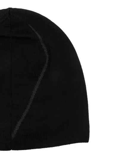 Roa Logo Wool Beanie In Black