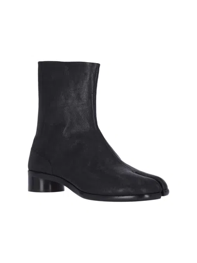 Maison Margiela Vintage Leather Tabi Boots In Black