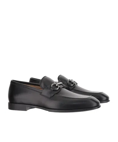 Ferragamo Black Gancini Casual Business Shoes