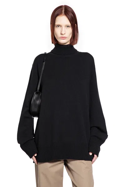 The Row Stepny Wool And Cashmere Turtleneck Sweater In Black