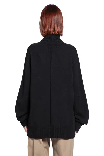 The Row Stepny Wool And Cashmere Turtleneck Sweater In Black