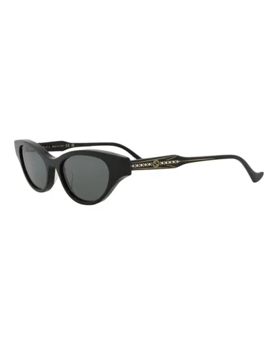 Pre-owned Gucci Women's  Cat Eye Sunglasses In Black Black Grey (gg1298s/30013901/001)