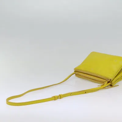 Pre-owned Celine Céline Trio Yellow Leather Shoulder Bag ()