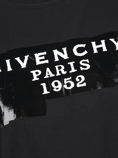 Givenchy Crew-neck Short Sleeve Graphic Cotton T-shirt In Black