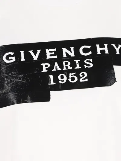 Givenchy White T-shirt With Lettering Logo On The Front In Cotton Woman In White
