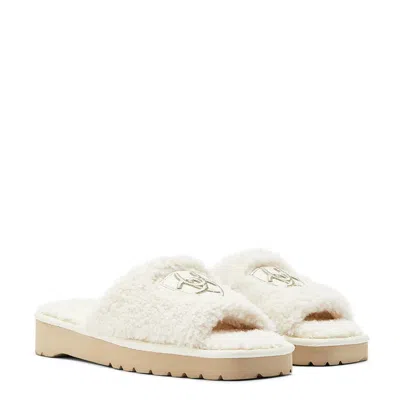 Ariat Cozy Chic Slipper Women's Cream Fleece Square Toe Slip On Slide Jobb1270 In White