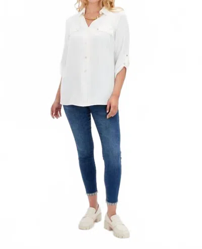 Frank Lyman Classic Hip Button Down Shirt In White In White