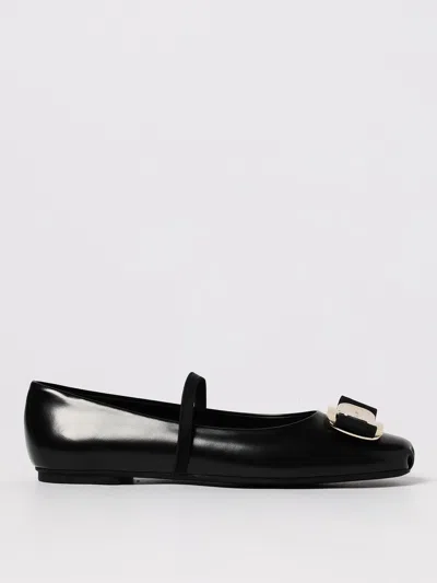 Ferragamo Black Leather Ballerina In Black