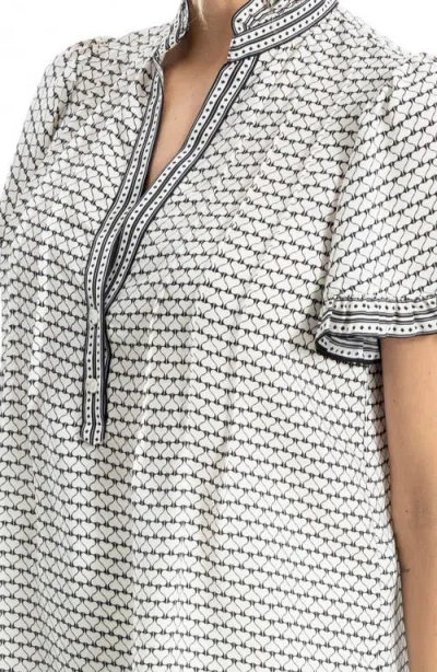 Max Studio Flutter Sleeve Top In Multi