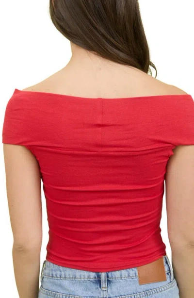 Blu Pepper Off The Shoulder Knit Crop Top In Red