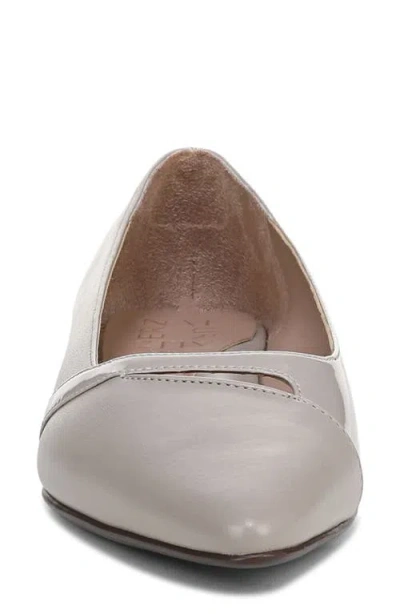 Naturalizer Women's Bria Point-toe Dress Flats In Neutral