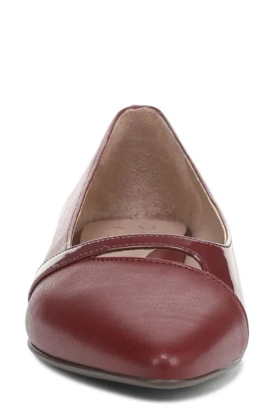 Naturalizer Women's Bria Point-toe Dress Flats In Burgundy