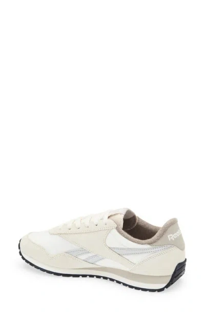 Reebok Classic Az Sneaker In White