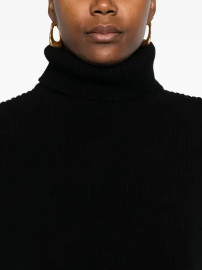 Davantino Turtleneck Sleeveless Wool Sweater In Black