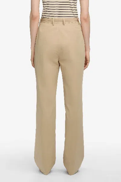 Frame The Pleated Stilt Trouser In Light Khaki In Neutral