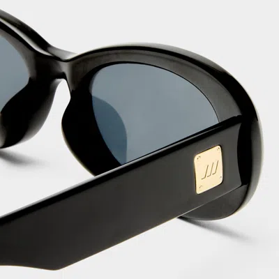 Le Specs Hey Ya! + In Black