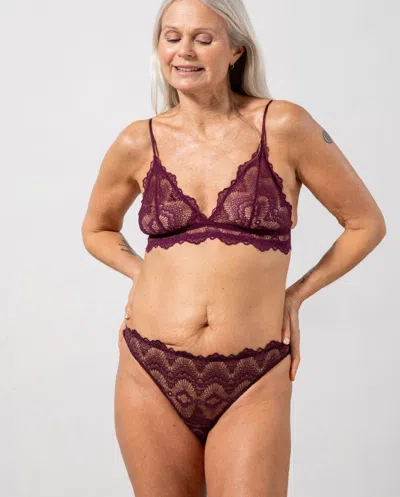 Understatement Lace Thong Cherry In Gold