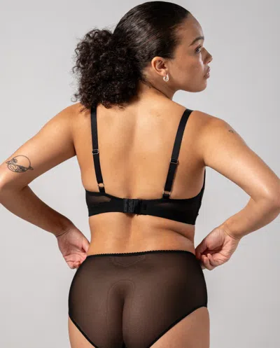 Understatement Mesh Support Bra Black In Black