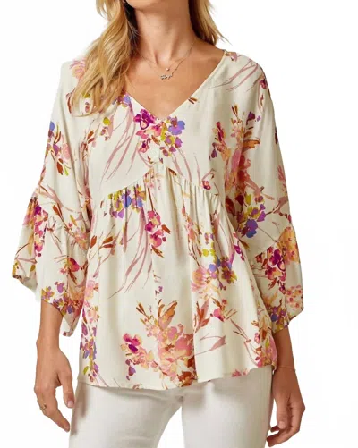 Andree By Unit Floral Three Fourth Sleeve Top In Multi In Multi