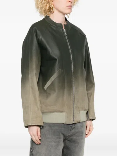 渐变色拉链皮夹克