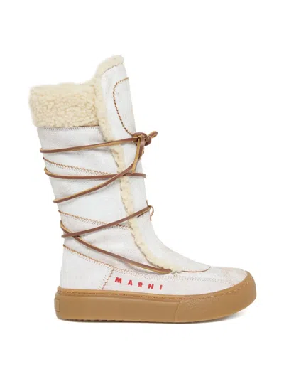 系带皮毛一体短靴