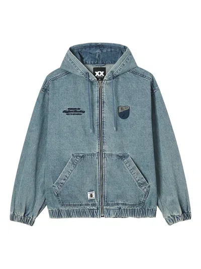 连帽牛仔夹克