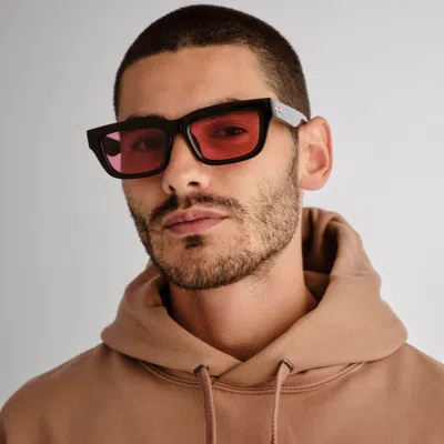 Le Specs Le Castle