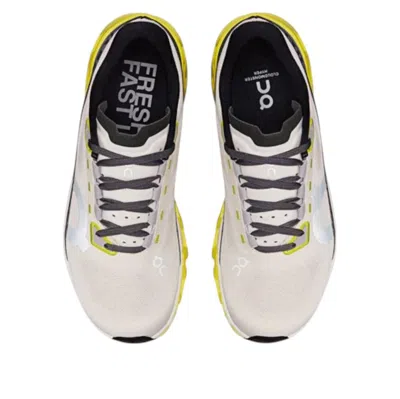 On (wmns)  Running Cloudmster Hyper 'dew Lime' In Yellow