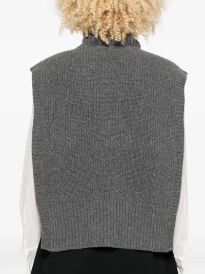 Davantino Turtleneck Sleeveless Wool Sweater In Gray