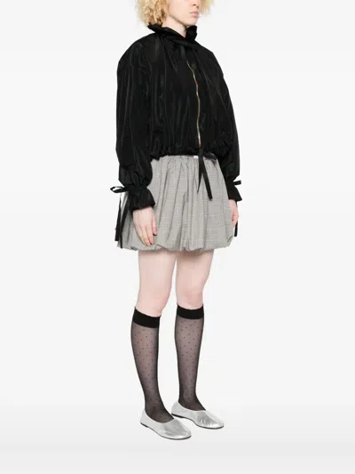 荷叶边正面拉链夹克