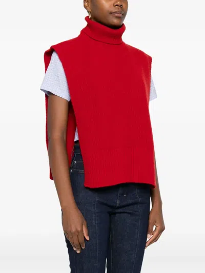 Davantino Turtleneck Sleeveless Wool Sweater In Red