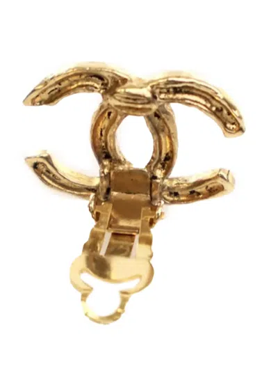 Pre-owned Chanel 1970-1980 Cc Gold Plated Clip On Earrings Costume Earrings