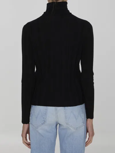 Allude Roll-neck Sweater In Black