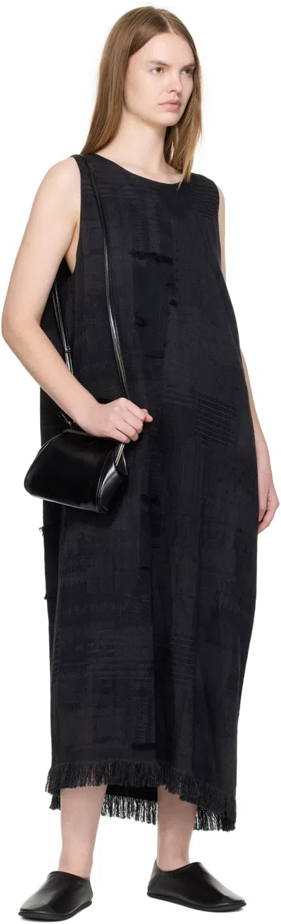 Y's Black Semi-matte Leather Metal Clasp Bag