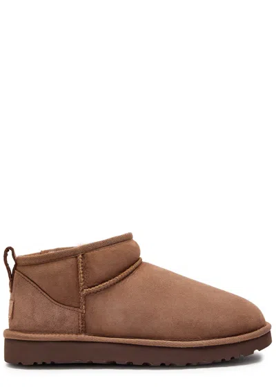 Ugg W Classic Micro Rocky Oak Mule In Brown