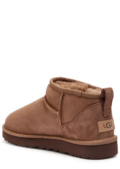 Ugg W Classic Micro Rocky Oak Mule In Brown