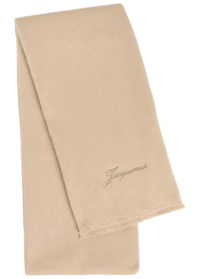 Jacquemus L Echarpe Tailleur Logo-embroidered Wool-blend Scarf In Neutral