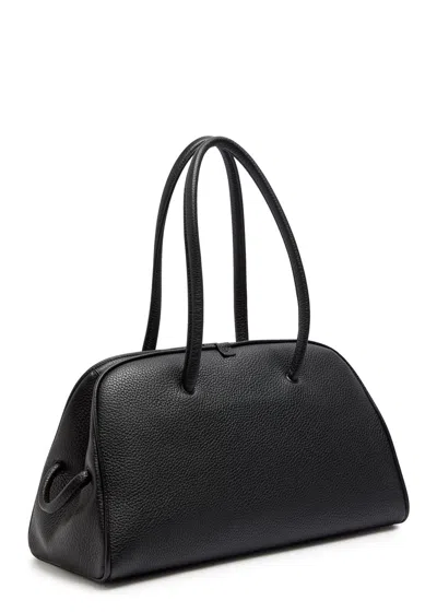 Jacquemus Le Turismo Grained Leather Shoulder Bag In Black