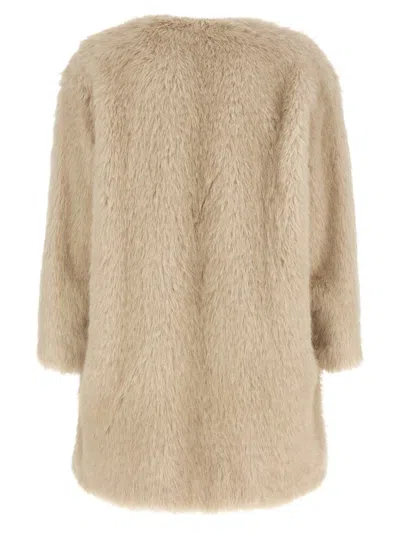 Max Mara Cappotto In Tessuto Effetto Faux Fur Beige In White