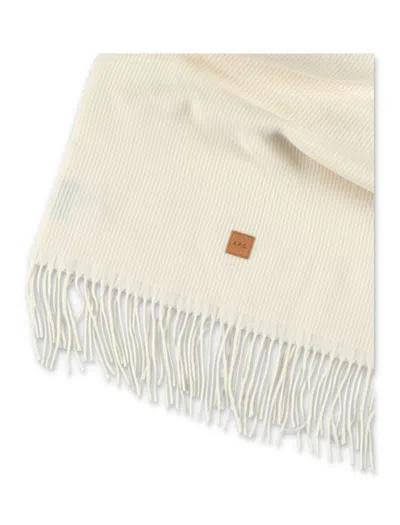 Apc A.p.c. Aria Wool Scarf In White