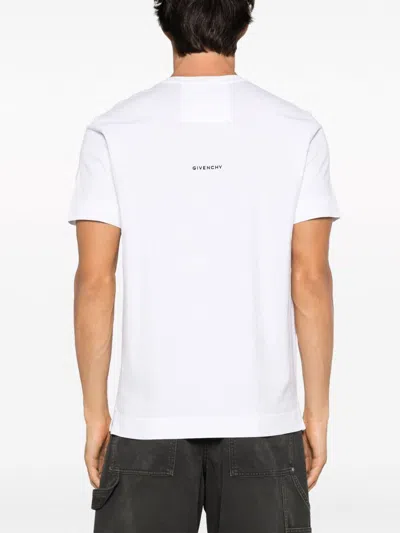 Givenchy Metal 4g Crewneck T-shirt In White
